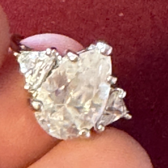 Radiant Blue Sapphire Silver Ring with Intricate Detailing - Picture 8 of 9